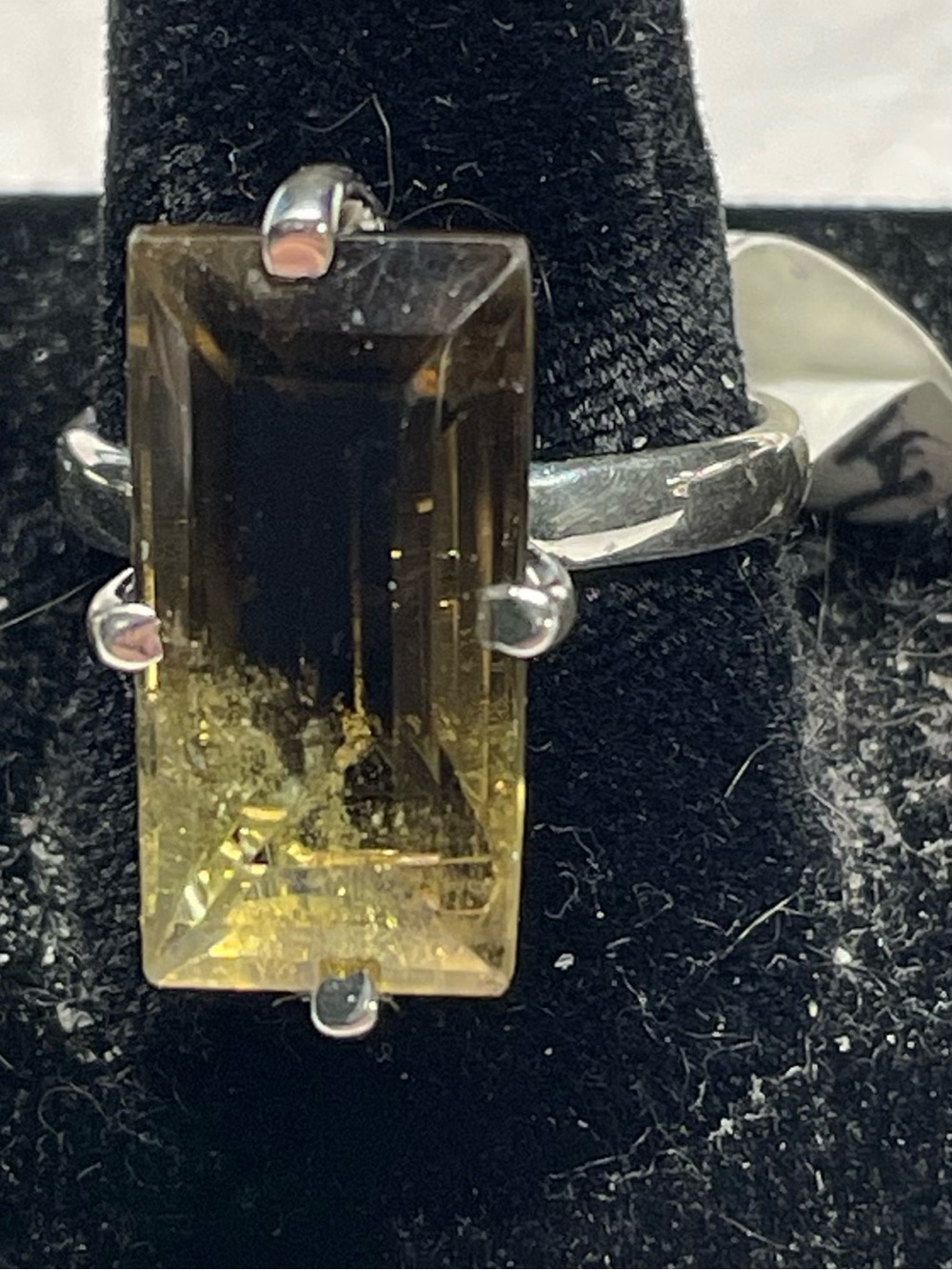 Bicolor smoky quartz ring